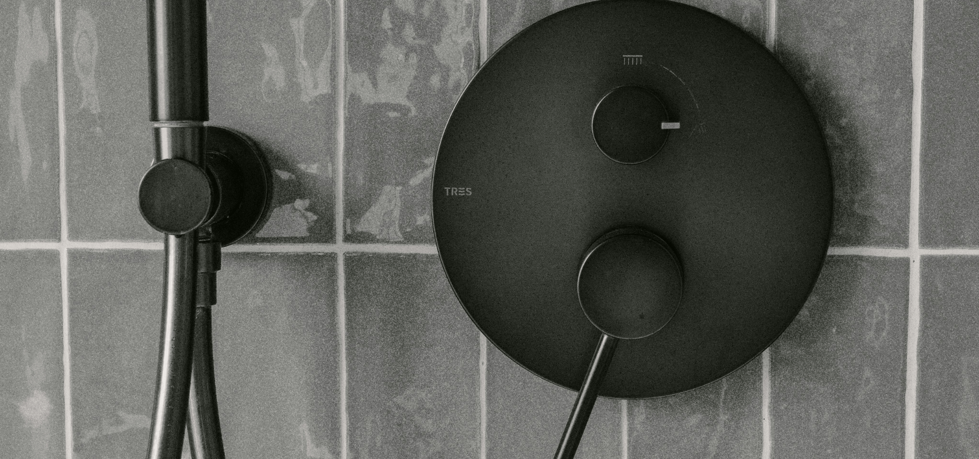 Designing the Spa Shower: A Builder’s Guide to Rain Heads, Body Sprays & Thermostatic Control