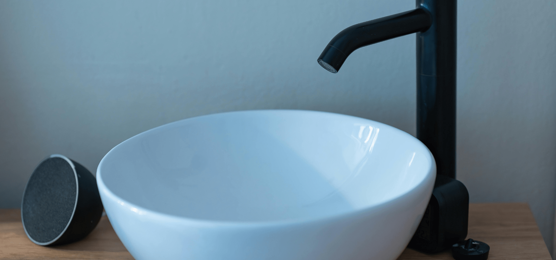 Faucet Finishes That Last: Coordinating Matte Black, Brushed Nickel, and Unlacquered Brass