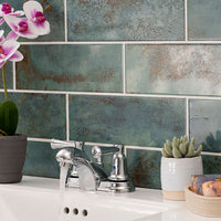 MSI 2 Handle Bathroom Faucet — surface detail in natural tonality