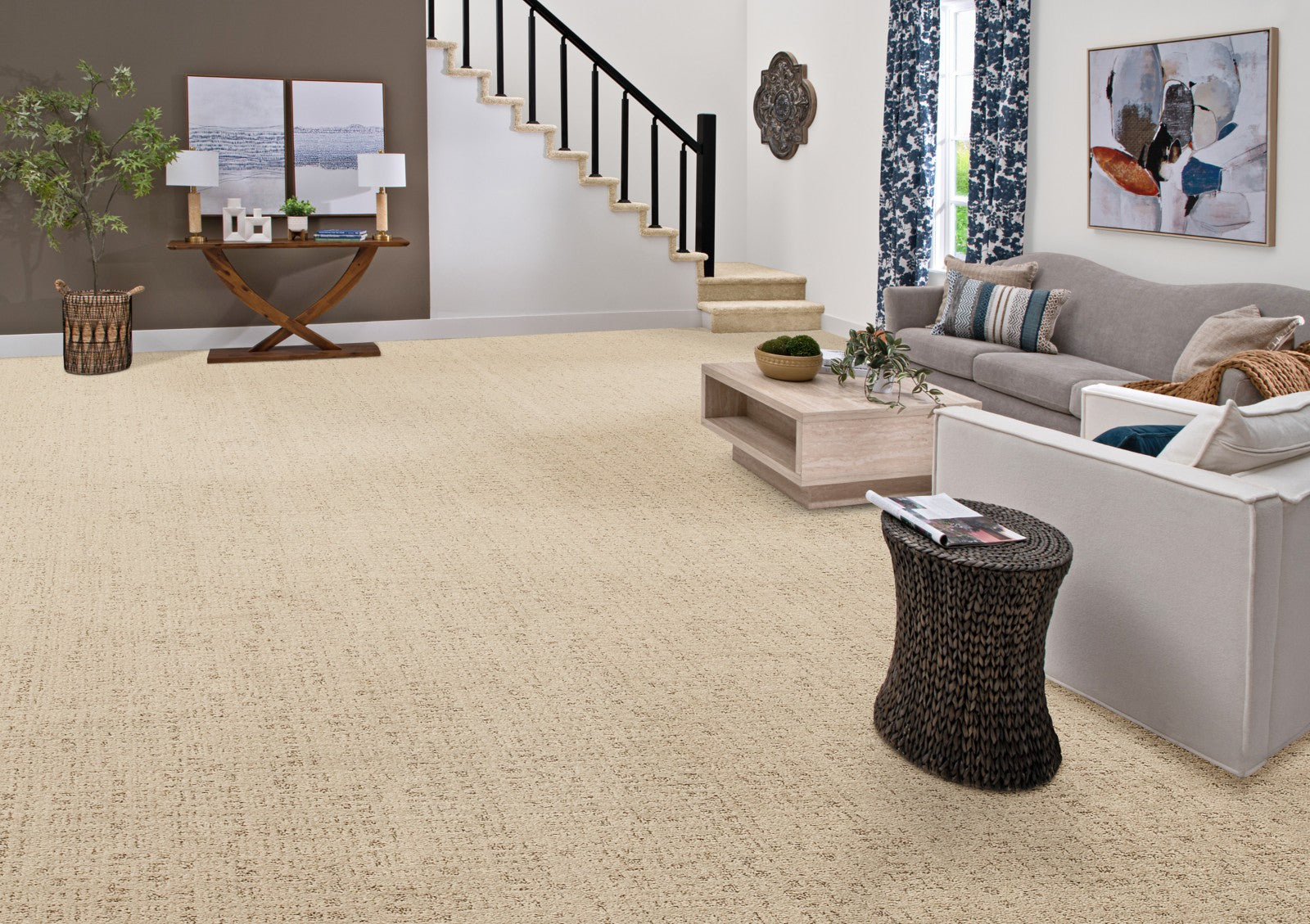 Mohawk Luxuriant Path in Arctic, Carpet room scene
