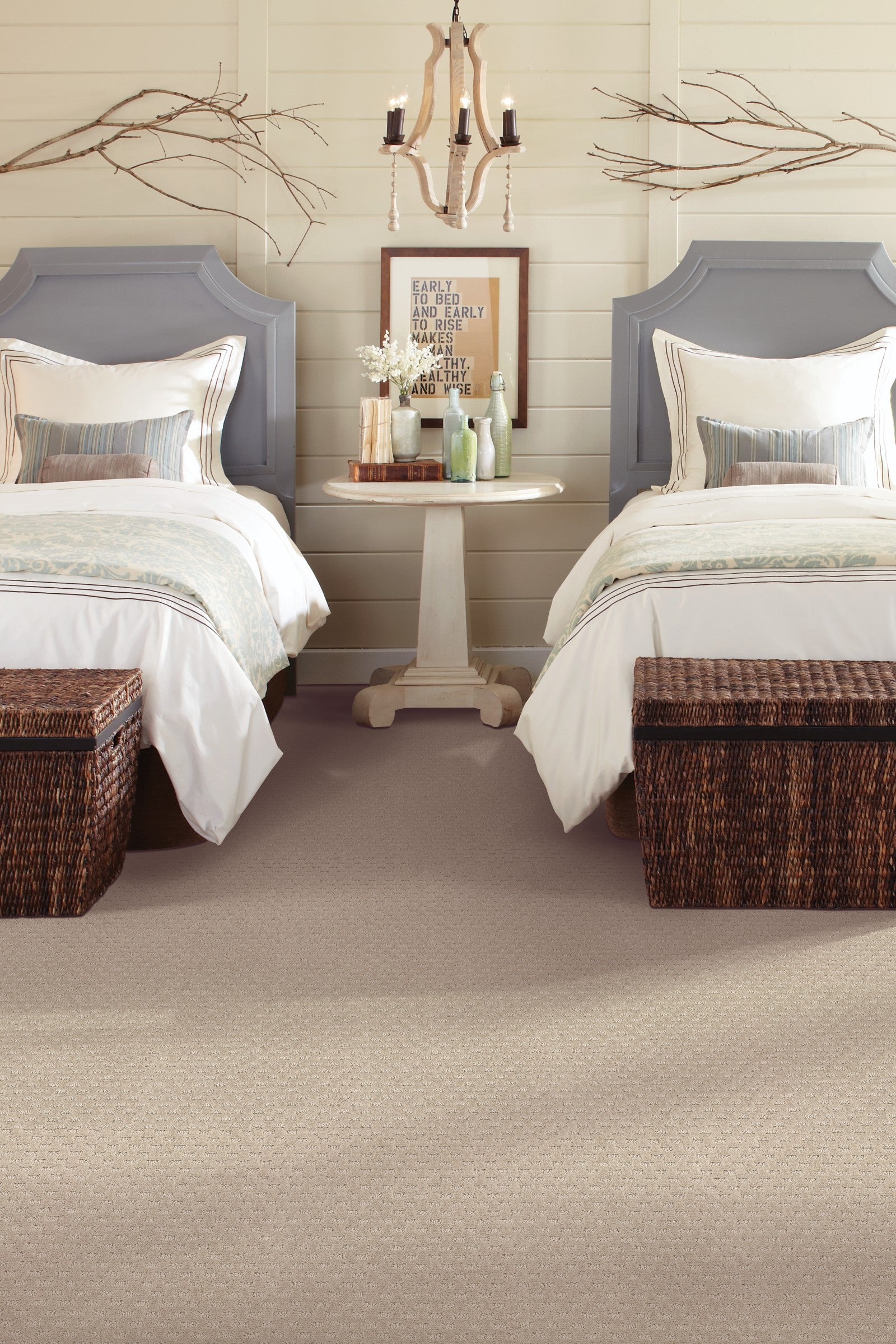 Mohawk Top Notch II in Cape Cod, Carpet room scene