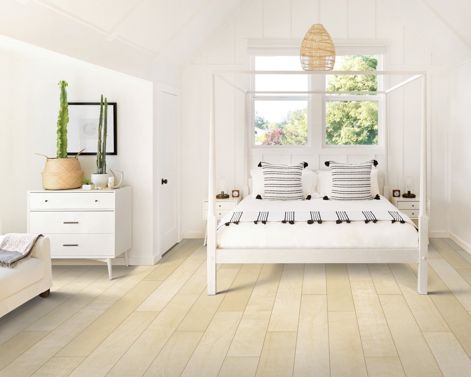 Mohawk Sendera Birch in Snowy Birch, Engineered Wood room scene