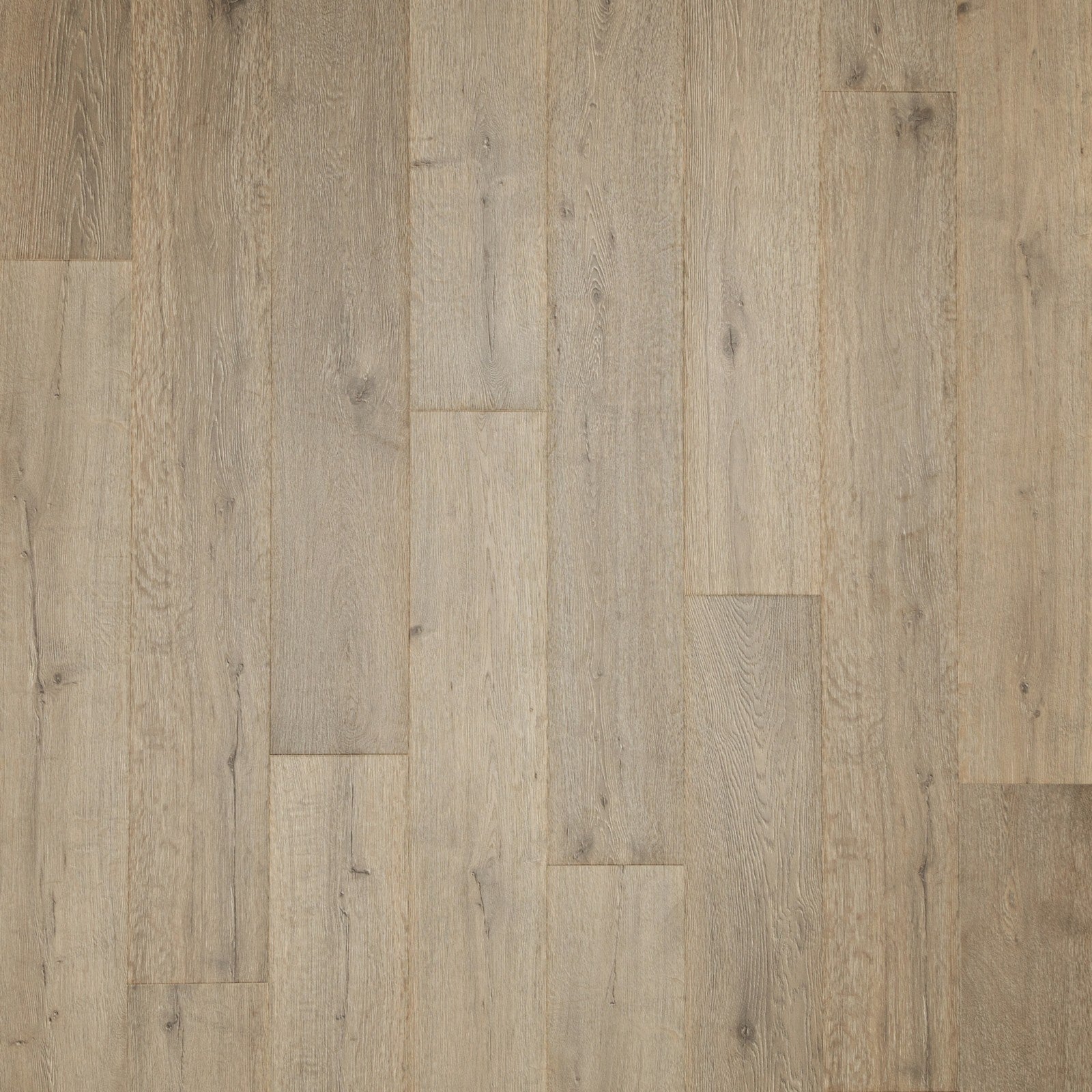 Mohawk Bellente in Vintage Villa Oak, Laminated Wood product detail