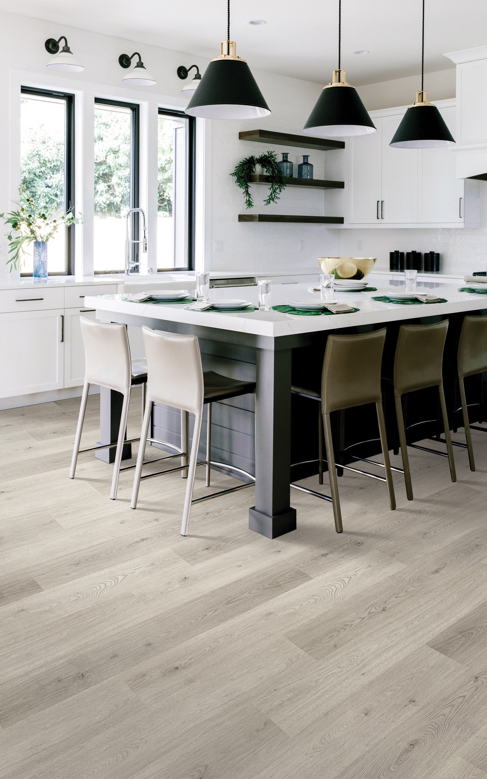 Mohawk Hampton Villa in Sunshower Oak, Laminated Wood room scene