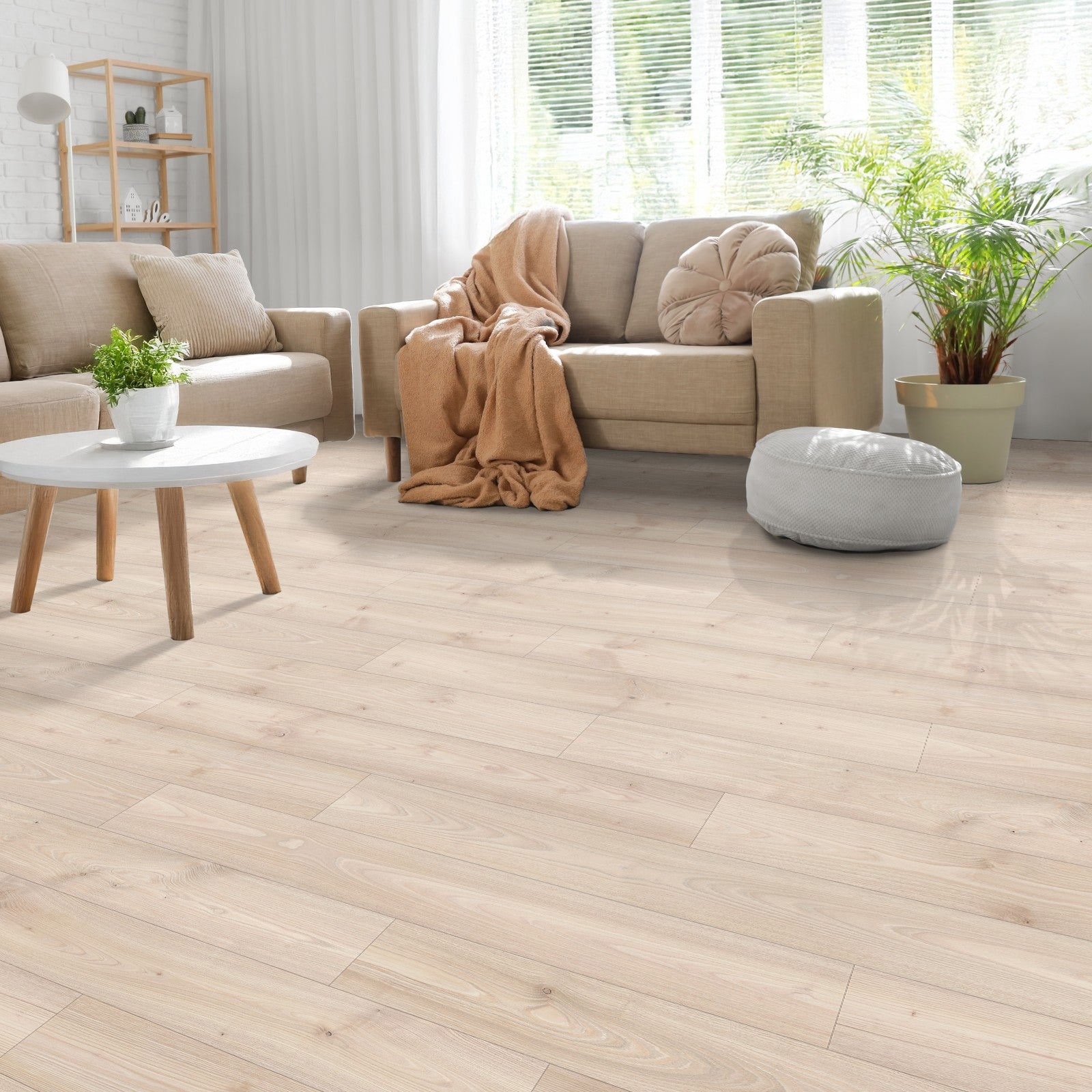 Mohawk Madison Aisle in Pewter Chestnut, Laminated Wood room scene