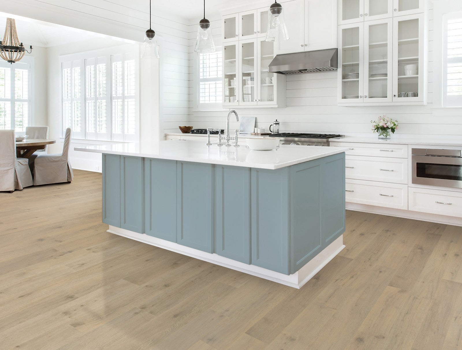Mohawk Native Ridge in Sandstone Oak, Resilient/Vinyl room scene