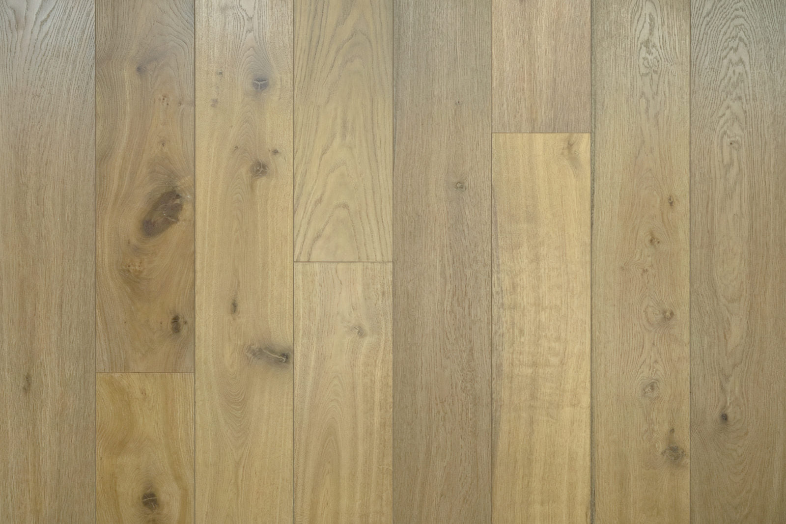 Garrison Beverly Hills Loma Linda engineered hardwood plank, European Oak, light wire-brushed, micro-beveled edge, medium tone
