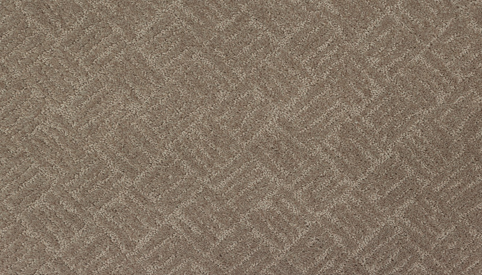 Mohawk Impressive Edge in Library Oak, Carpet product detail