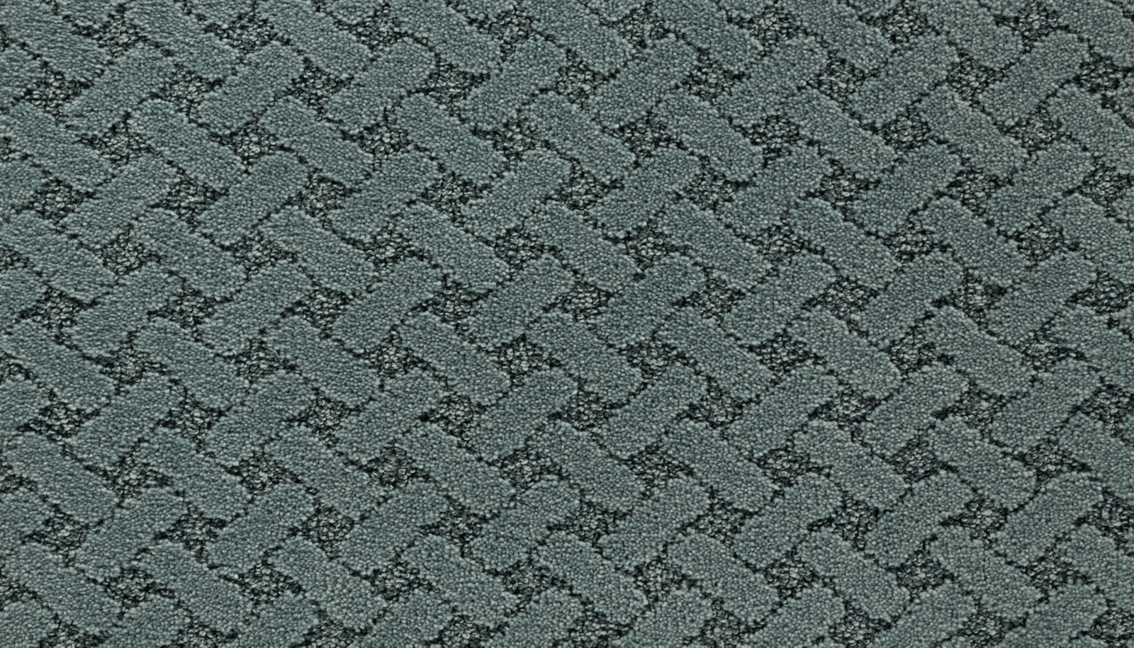 Mohawk Relaxed Appeal in Tide Waters, Carpet product detail