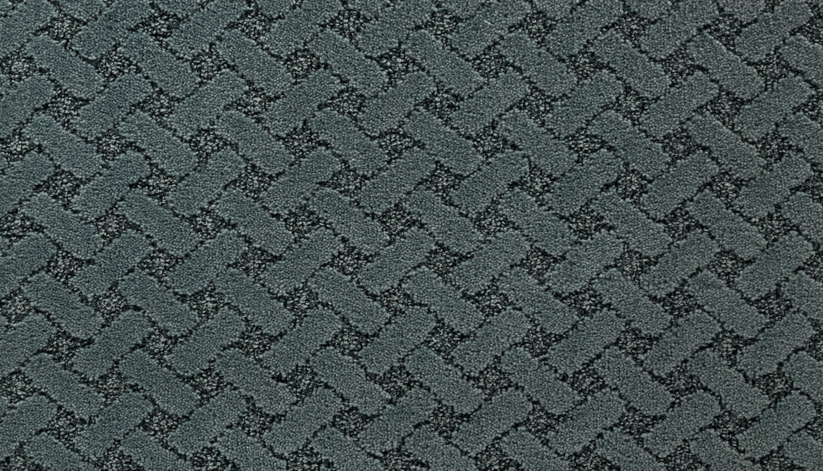 Mohawk Relaxed Appeal in Cascade, Carpet product detail