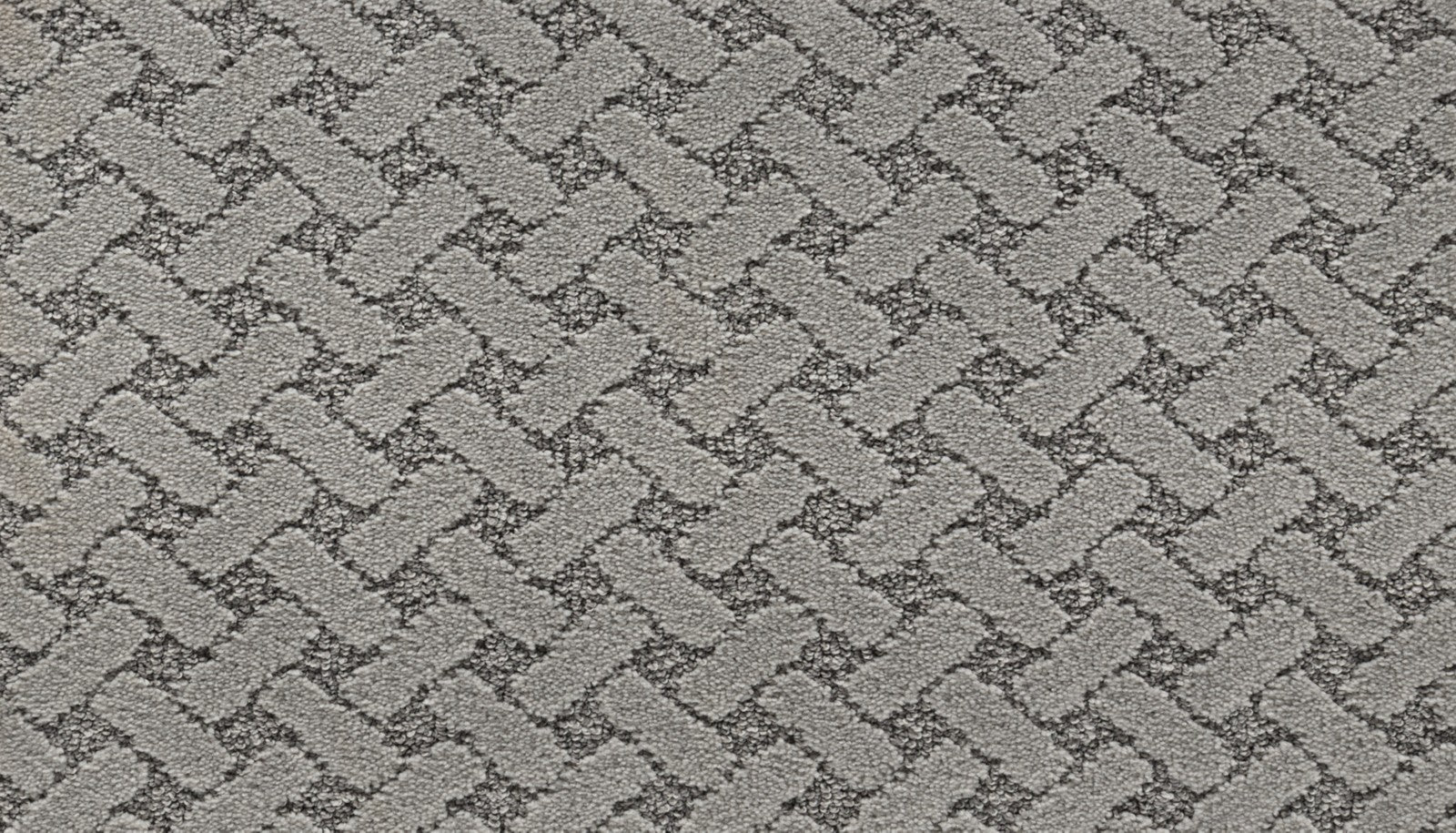 Mohawk Relaxed Appeal in Shilling, Carpet product detail