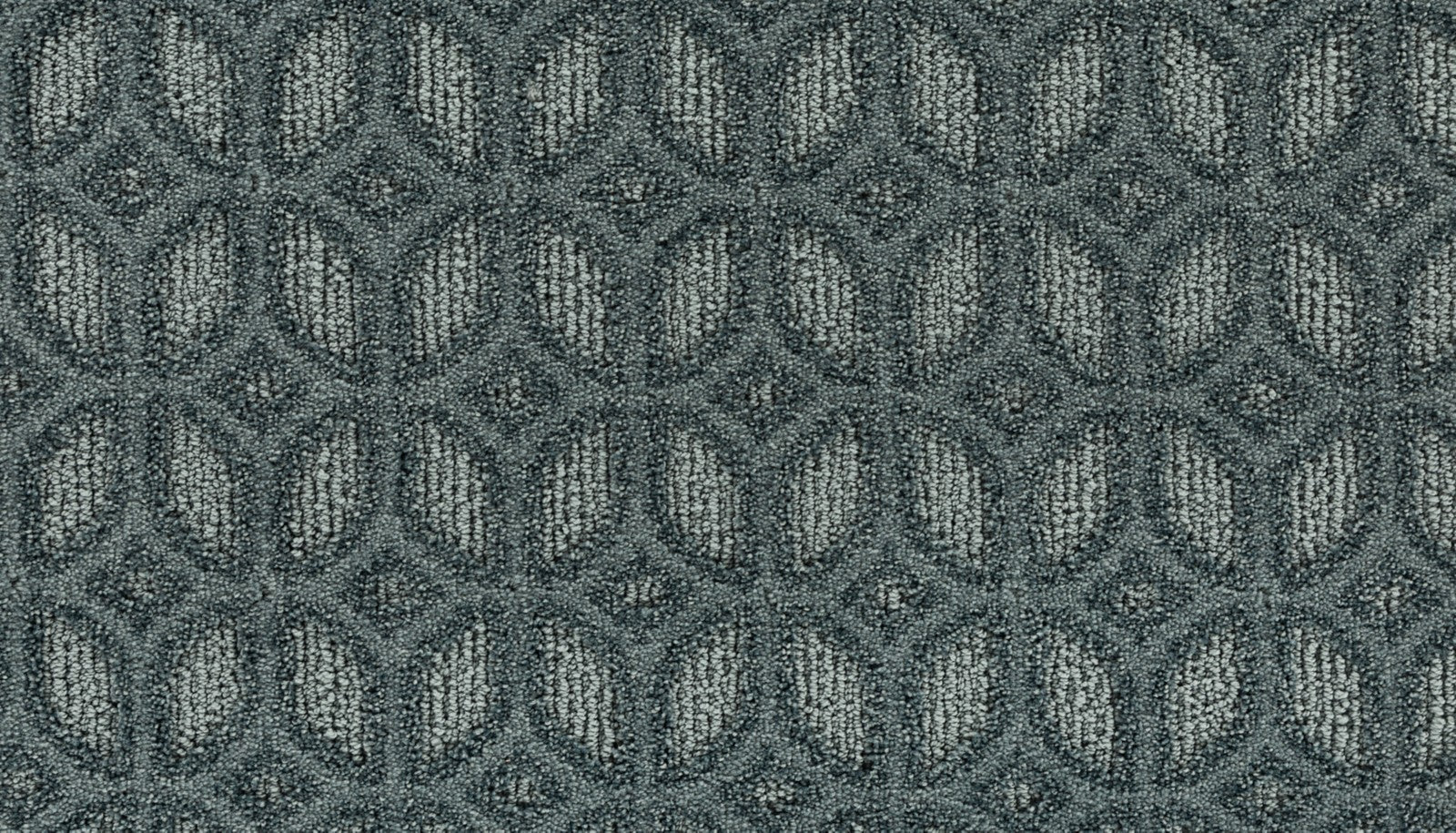 Mohawk Regal Appeal in Tide Waters, Carpet product detail