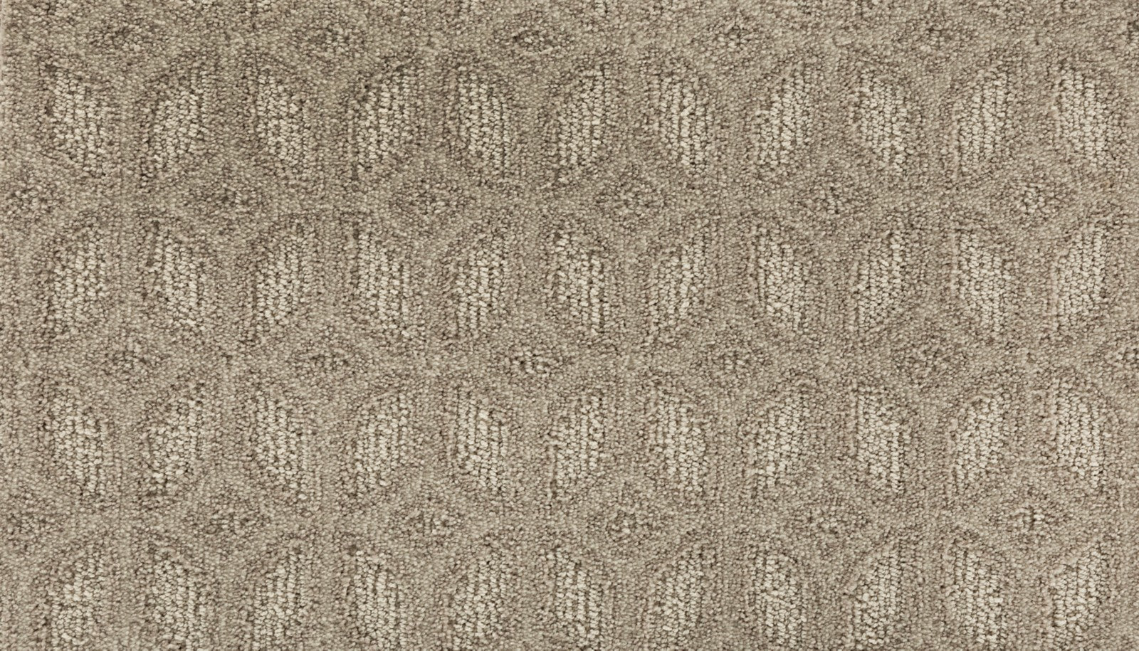 Mohawk Regal Appeal in Linen, Carpet product detail