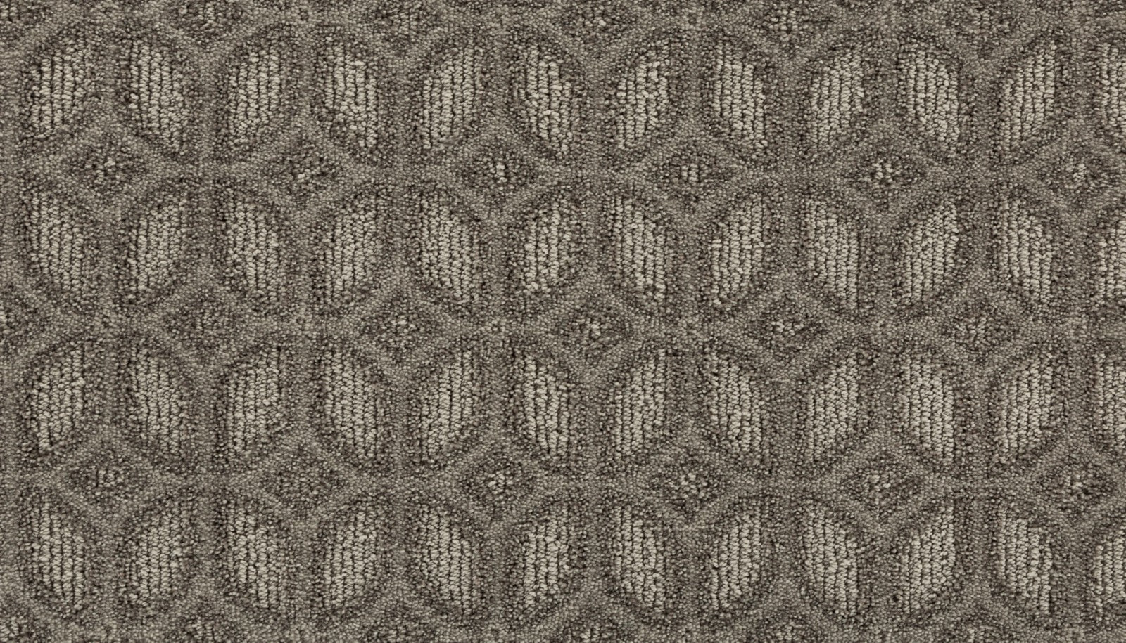 Mohawk Regal Appeal in Universal, Carpet product detail