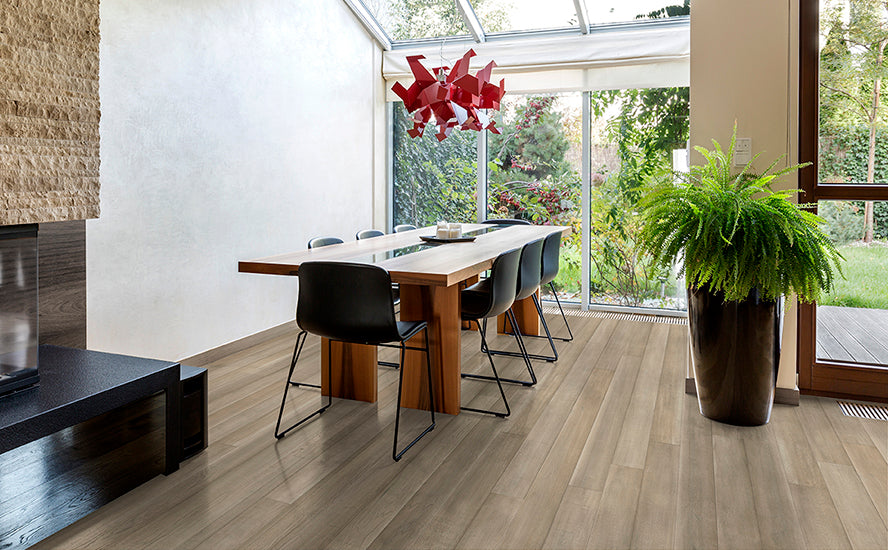 Maple Eclipse engineered hardwood room scene