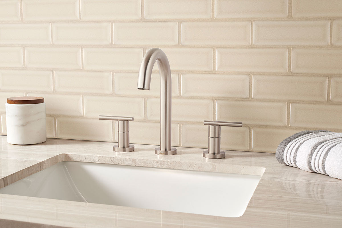 MSI Highland Park Antique White Beveled Tile 2x6 — surface detail in white tonality