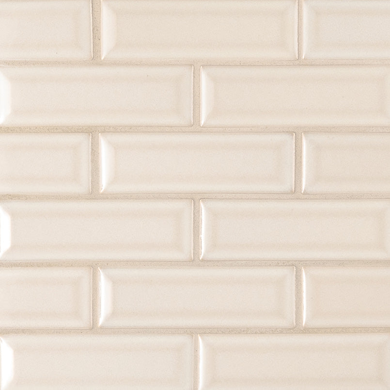 MSI Highland Park Antique White Beveled Tile 2x6 — Marble Threshold in white tonality