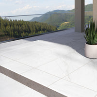MSI Kaya Zermatta Blanca Porcelain Paver — surface detail in natural tonality