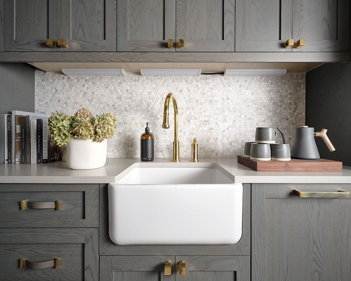 MSI Athena Gold Pennyround Tile — surface detail in gold tonality