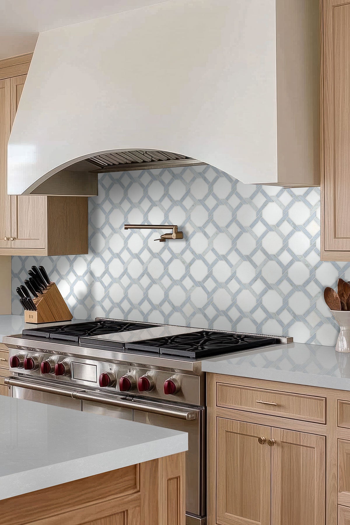 MSI Azula Kaya Polished Tile — surface detail in natural tonality