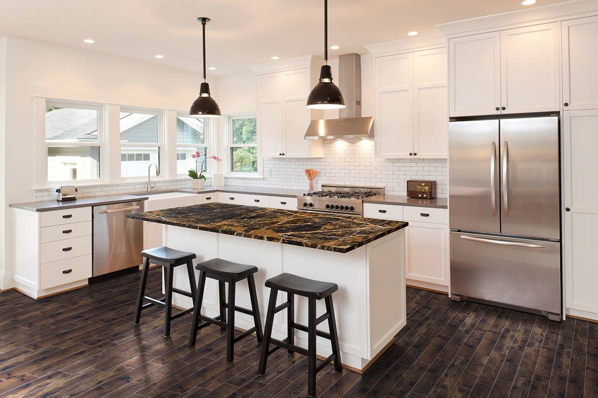 MSI Country River Bark 8 x 48 Matte — surface detail in natural tonality