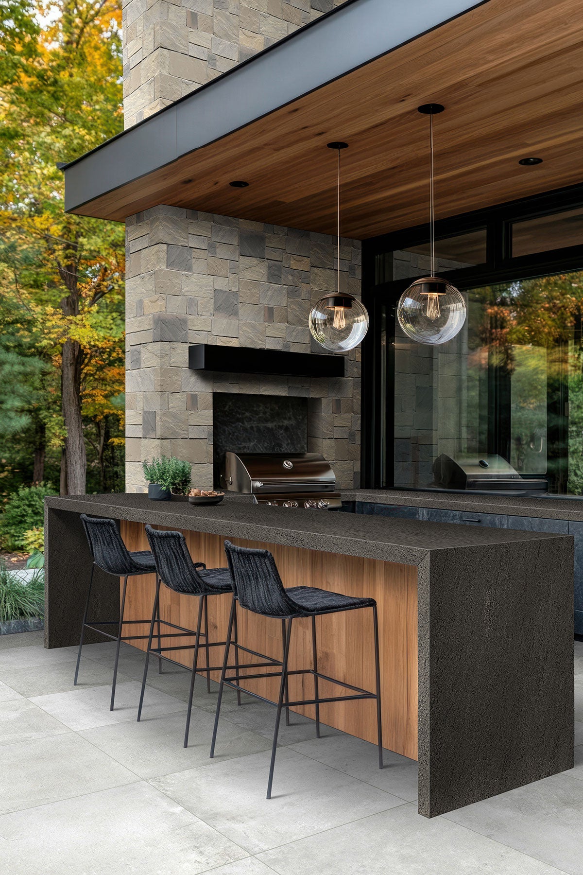 MSI Basaltina Nera — surface detail in natural tonality large-format glazed slab for vertical statement