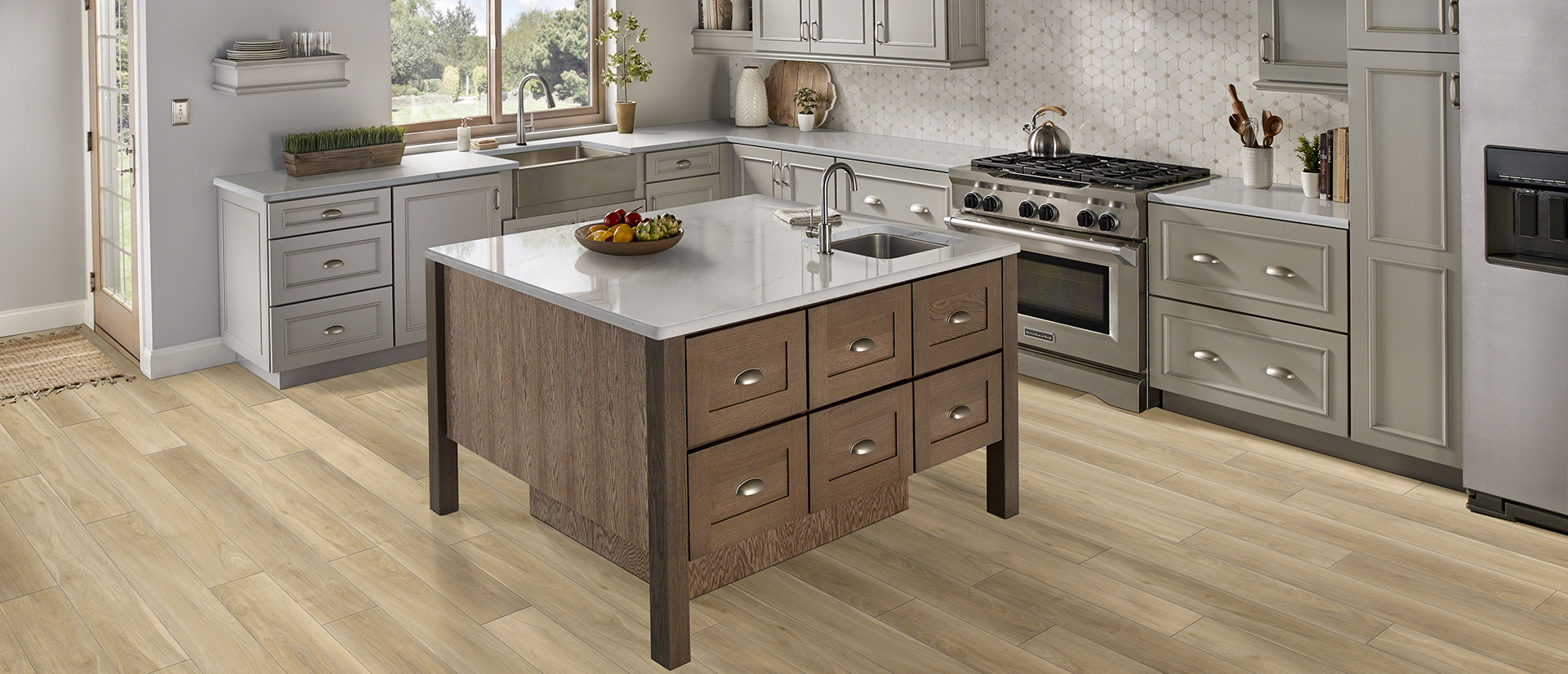 MSI Calacatta Arno quartz countertop room scene