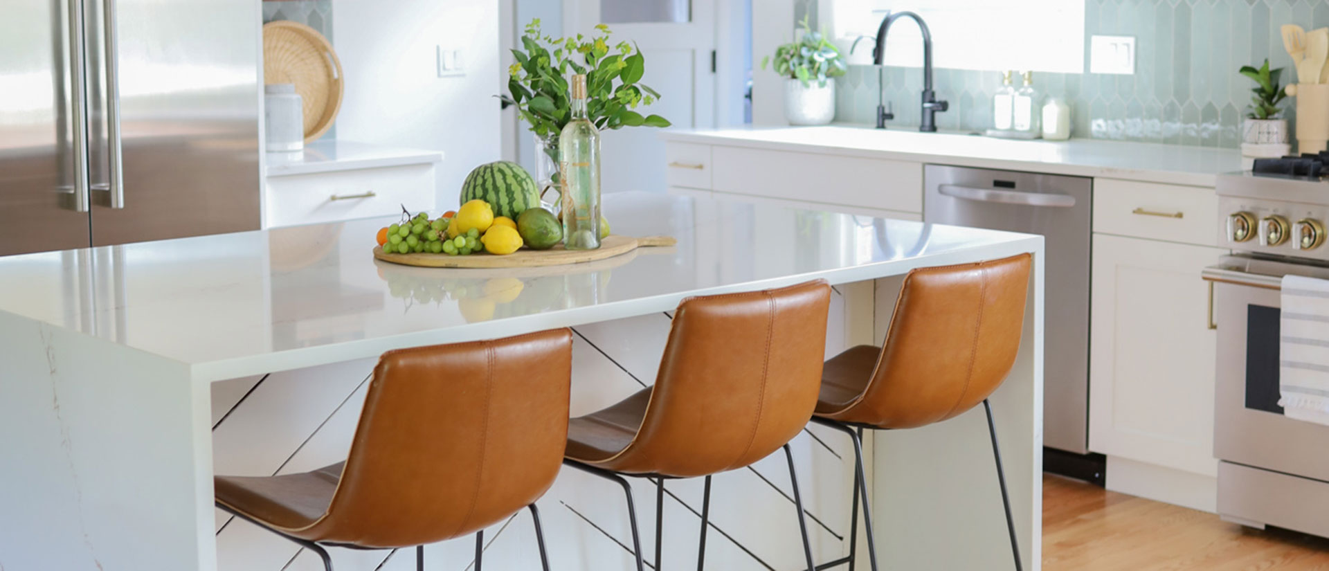 MSI Calacatta Arno quartz countertop room scene, fourth view