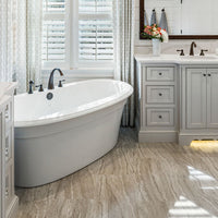 MSI Calacatta Classique Quartz — surface detail in natural tonality