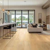 MSI Calacatta Laza Oro Quartz — surface detail in natural tonality