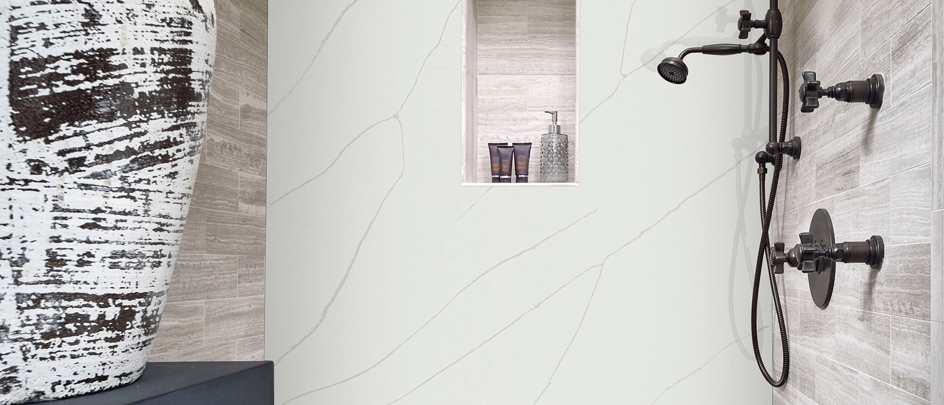 MSI Calacatta Ultra - Quartz Island Countertop