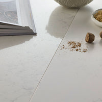 MSI Calacatta Vicenza Quartz — surface detail in natural tonality