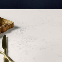 MSI Calacatta Vicenza Quartz — surface detail in natural tonality