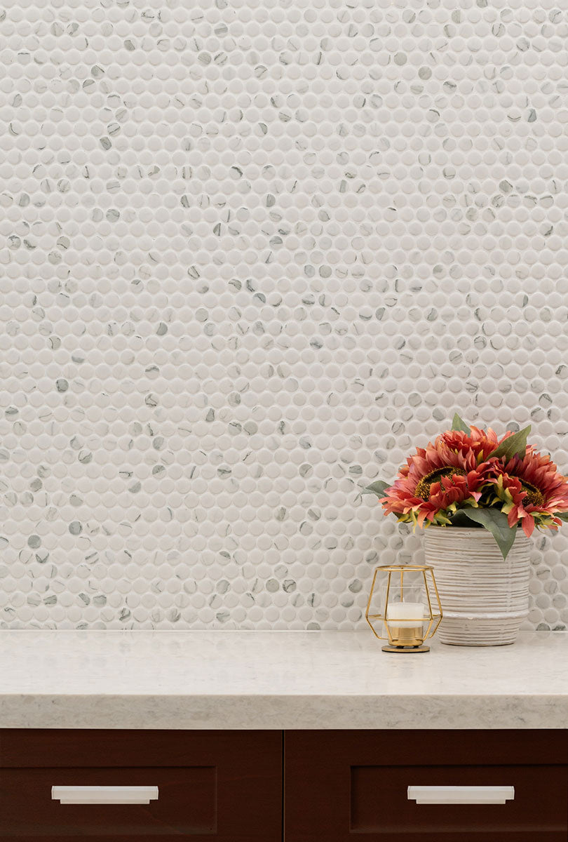 MSI Domino Carrara Matte Penny Round Mosaic — surface detail in natural tonality