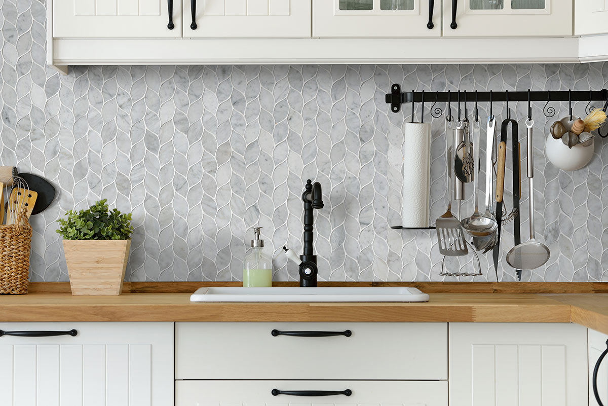 MSI Carrara White Blanco Pattern Tile — surface detail in white tonality