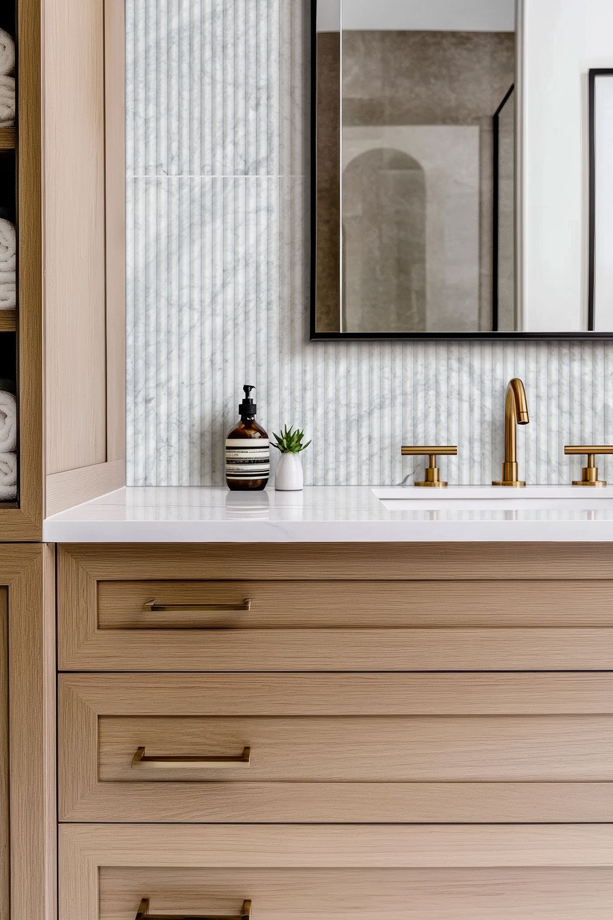 MSI Carrara White Milano Ribbon 12x24 Honed — surface detail in white tonality