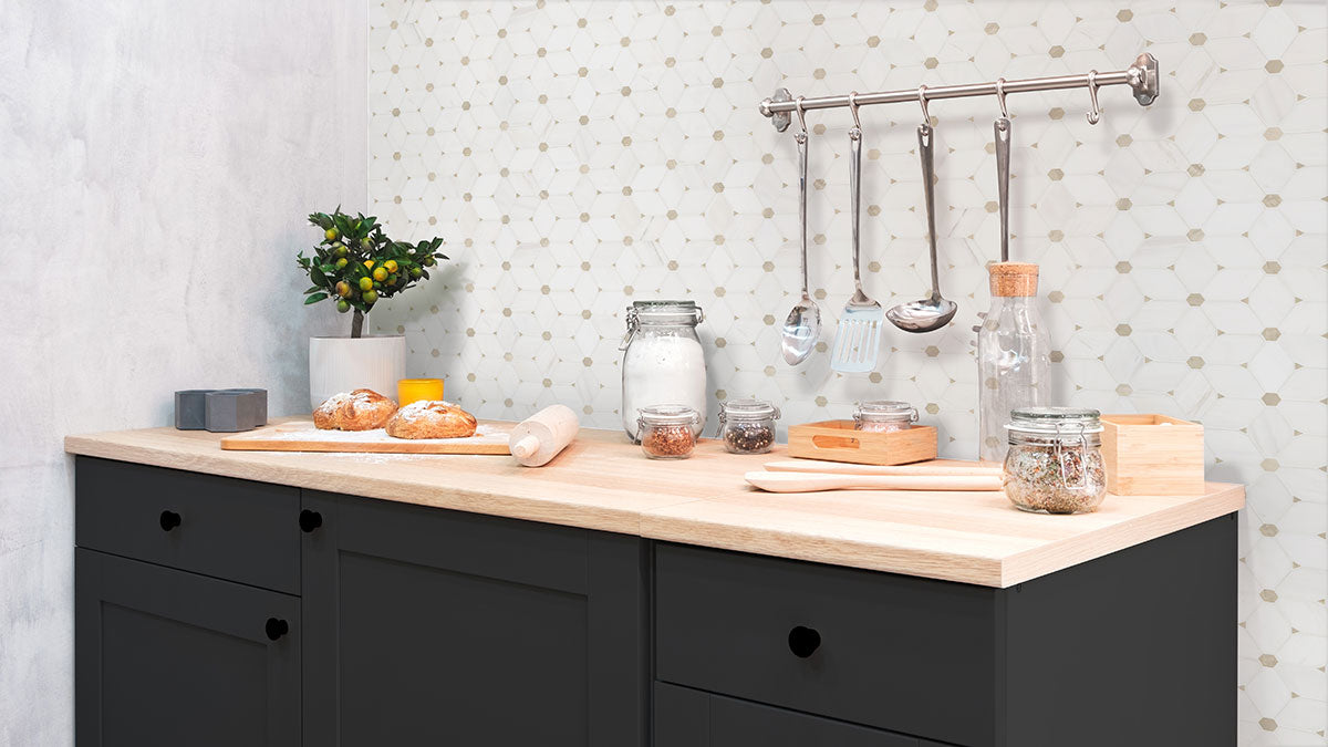 MSI Bianco Dolomite Cecily Pattern Marble Tile — surface detail in natural tonality