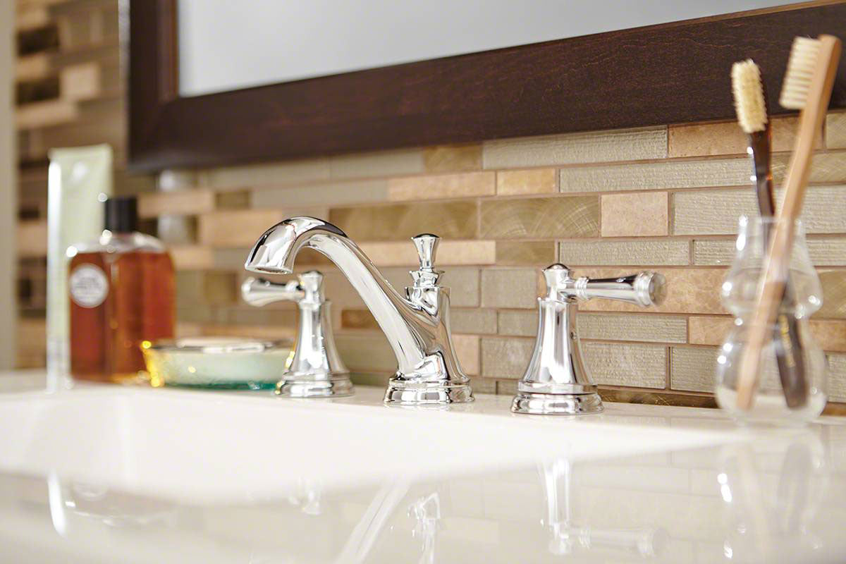 MSI Champagne Toast Glass & Metal Tile — surface detail in champagne tonality