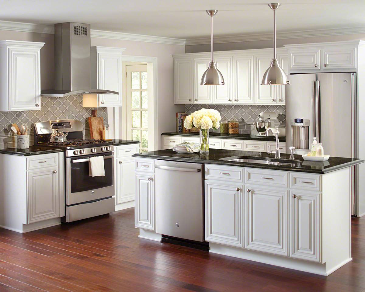 MSI Highland Park Dove Gray Arabesque Tile — surface detail in gray tonality