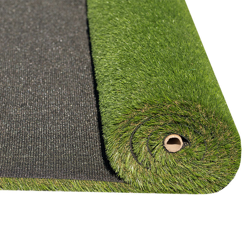 MSI Emerald Precut Turf 81 Turf — surface detail in natural tonality