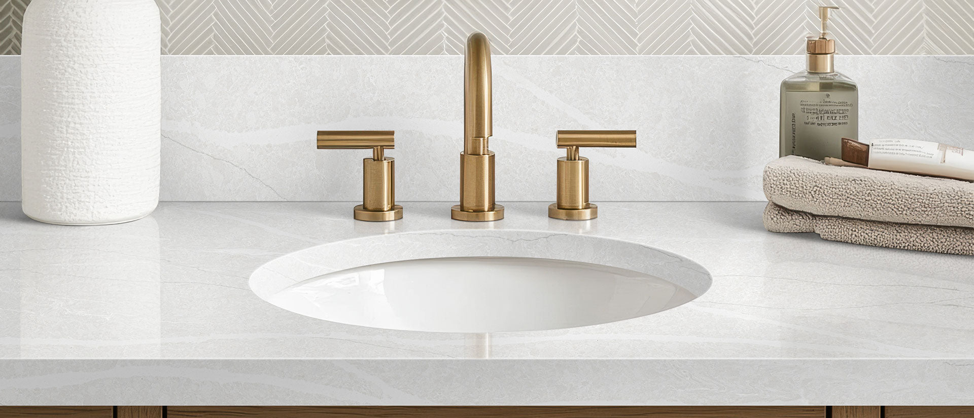 MSI Eroluna — surface detail in natural tonality engineered slab for kitchen and feature install