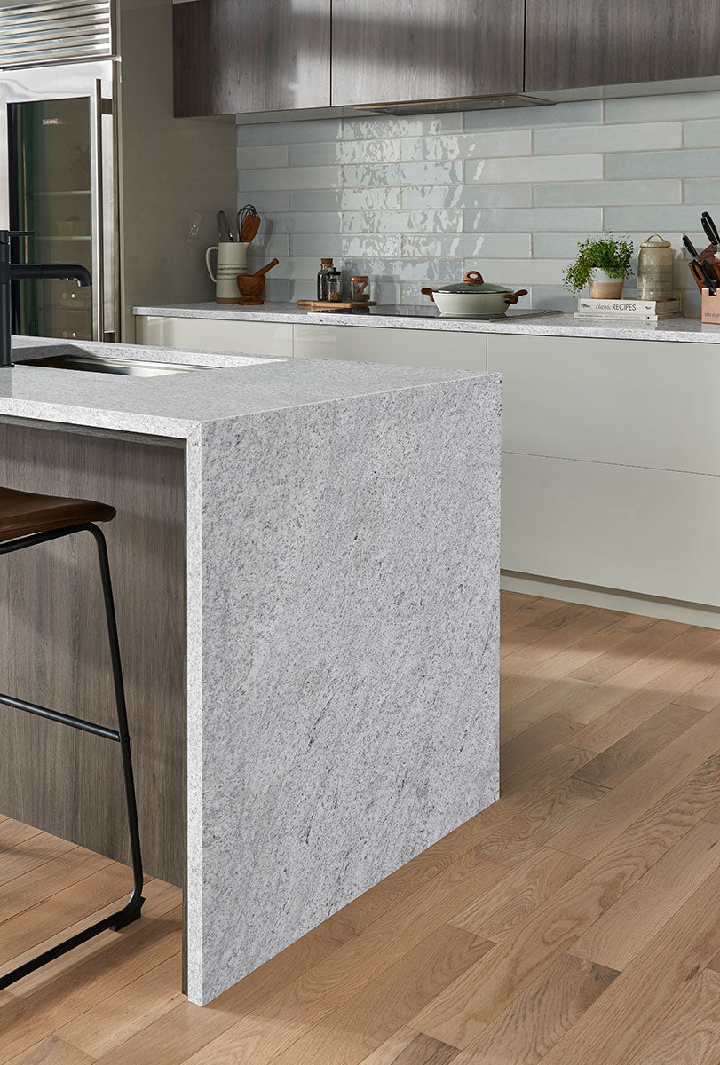 MSI Everest Mist — surface detail in natural tonality quarried slab for kitchen and counter install