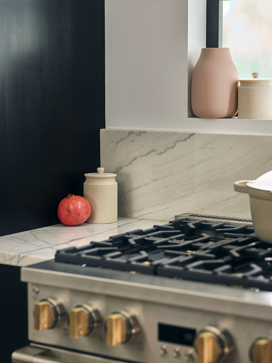 MSI Fantasy Montreal — surface detail in natural tonality metamorphic crystalline slab for kitchen install