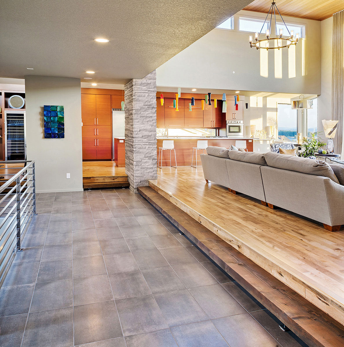MSI Gray Oak Rockmount — surface detail in gray tonality panelized natural stone wall cladding