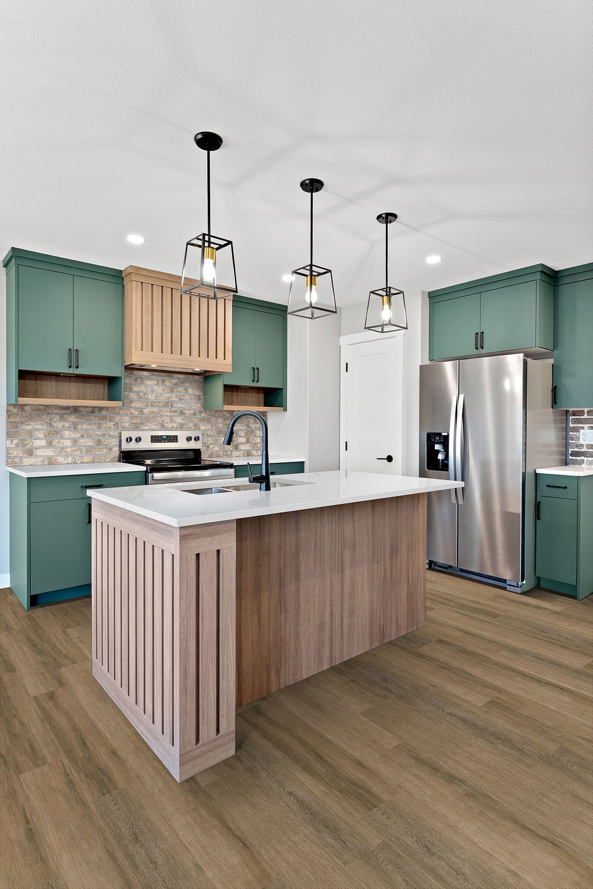 MSI Laurel Hatboro Hills Luxury Vinyl Plank Flooring — surface detail in natural tonality