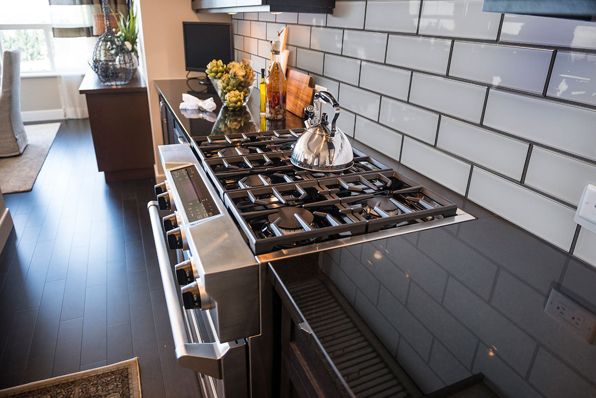 MSI Ice Bevel Glass Tile 4x12 — surface detail in natural tonality