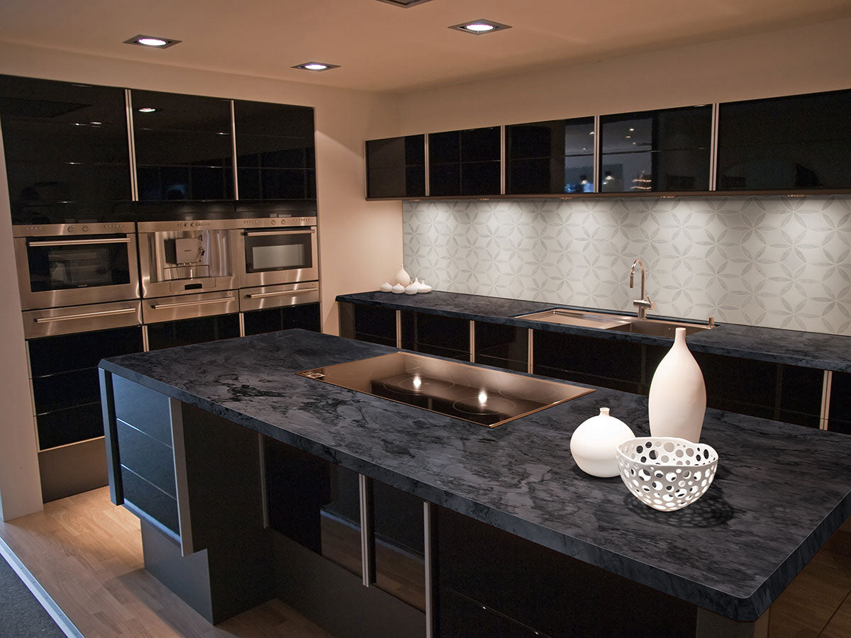 MSI Carrara White La Fleur Marble Tile — surface detail in white tonality