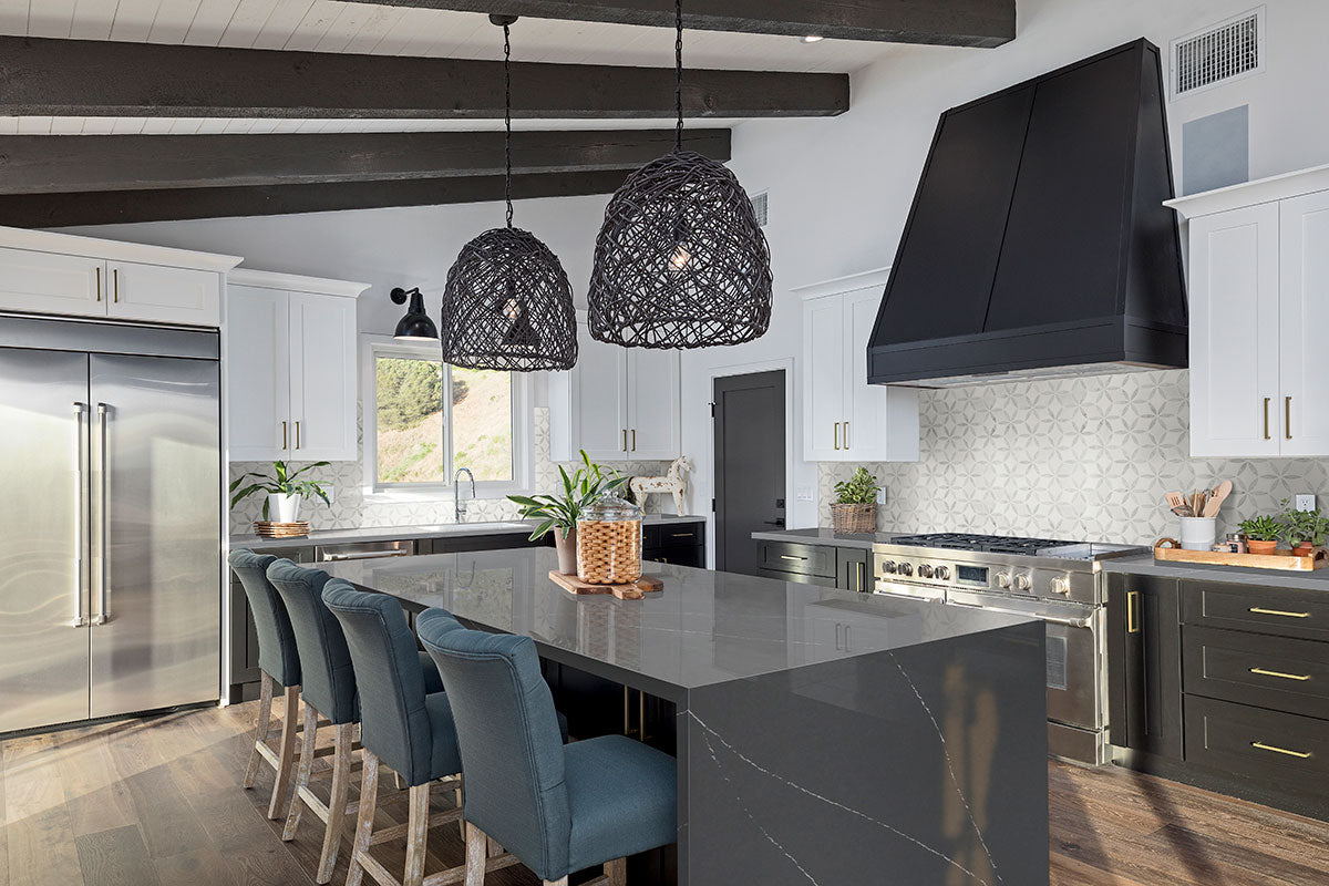 MSI Carrara White La Fleur Marble Tile — surface detail in white tonality