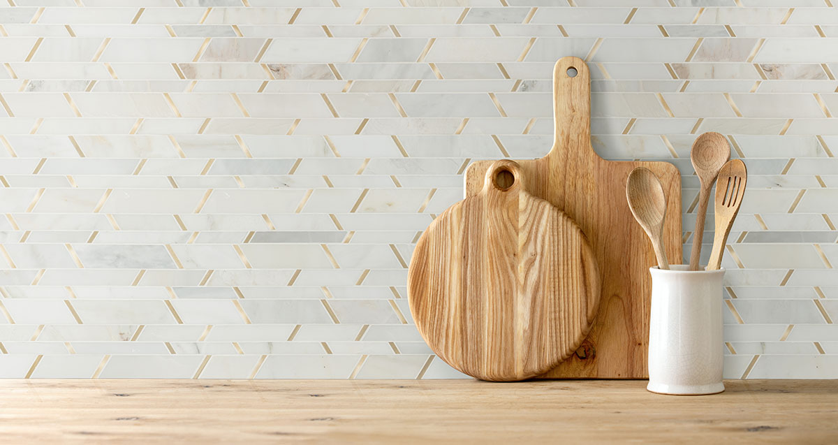 MSI Luxor Metro Gold Pattern Tile — surface detail in gold tonality