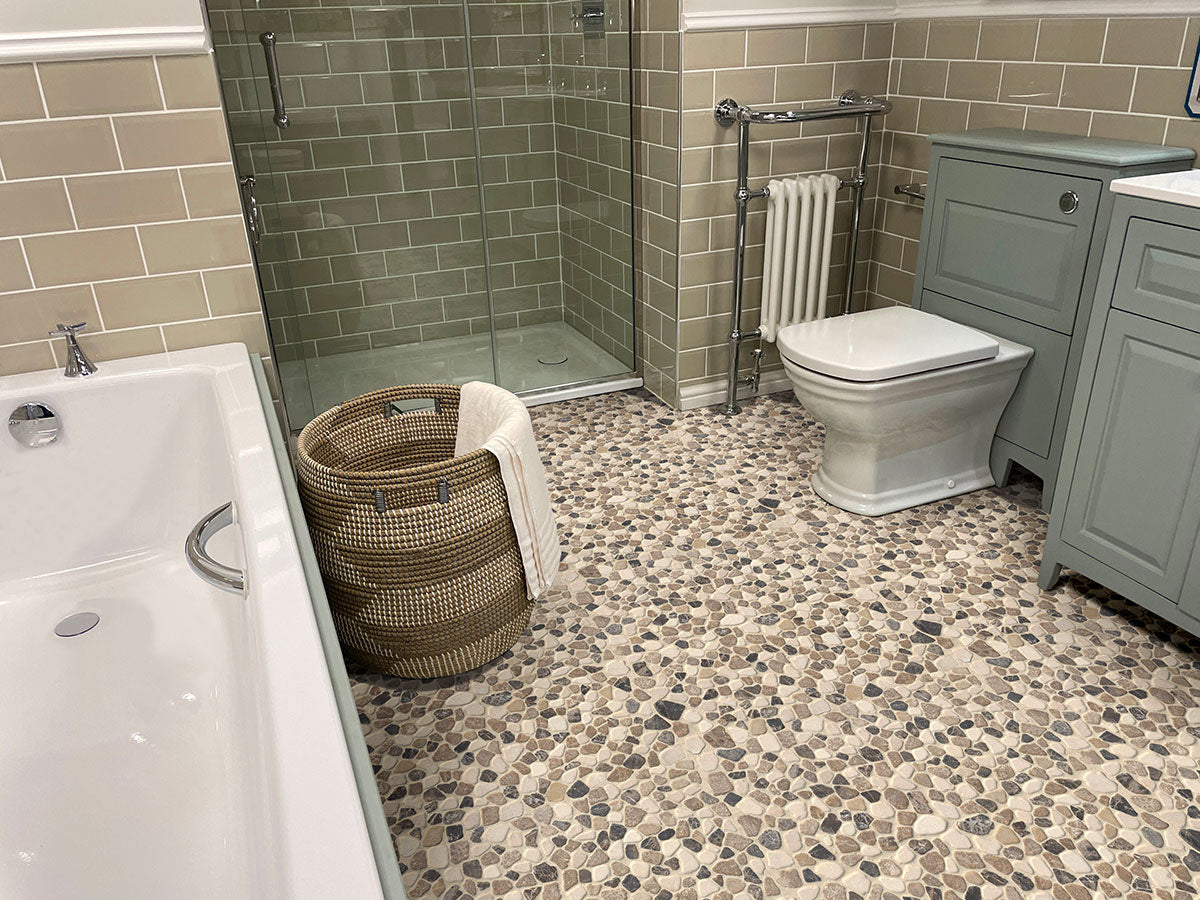 MSI Mix Marble Pebbles Tumbled Tile — surface detail in natural tonality